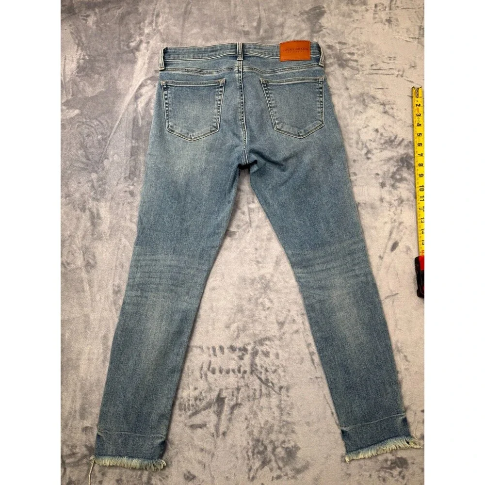 Lucky Brand Women's Ava Mid-Rise Skinny Jeans Size 6/28 Light Blue Wash Distress